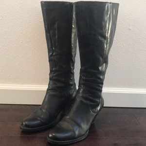 Born knee high boots size 8